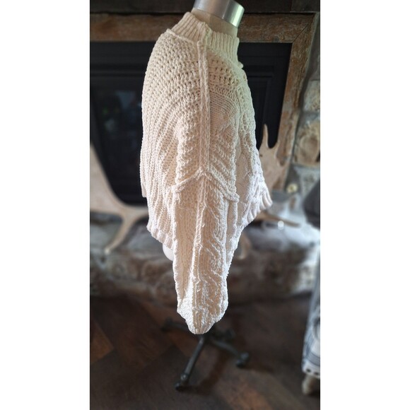 POL Soft Chunky Knit Cropped Cable Cream Knit  Pattern Turtle Neck Sweater Large - Picture 7 of 8